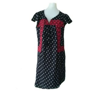 Old Navy Women's Medium Embroidered Shift Dress Black Red Capped Sleeves Tassle